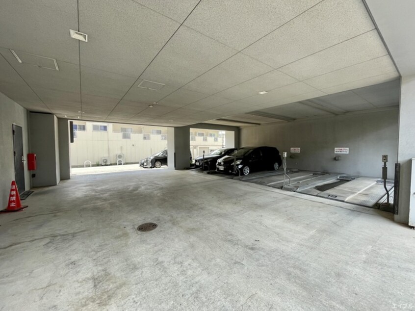 駐車場 西新南スペーススクエア