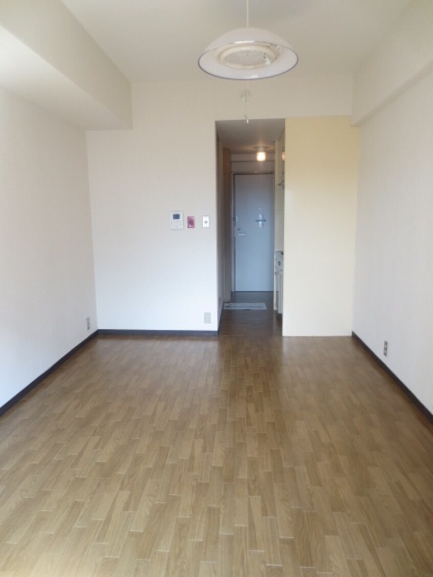 居室 ファミ－ル天神(810)