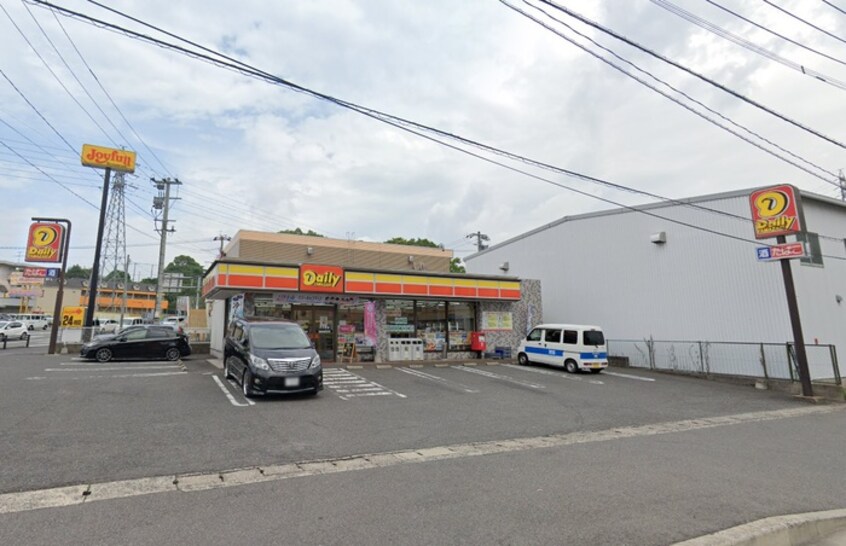 デイリーヤマザキ小倉井堀店(コンビニ)まで128m レガロ到津