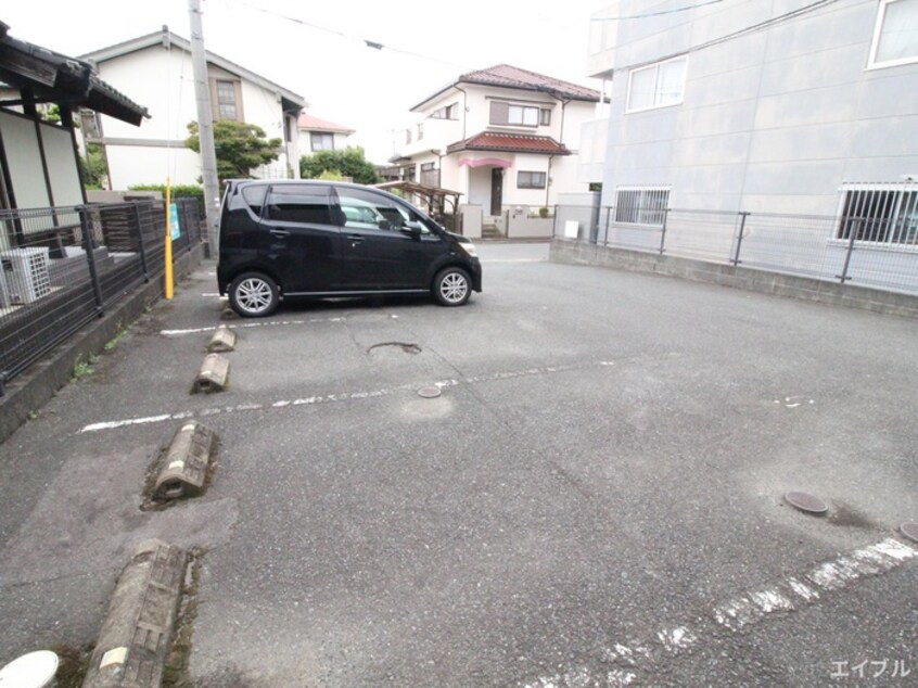 駐車場 フォブール合川