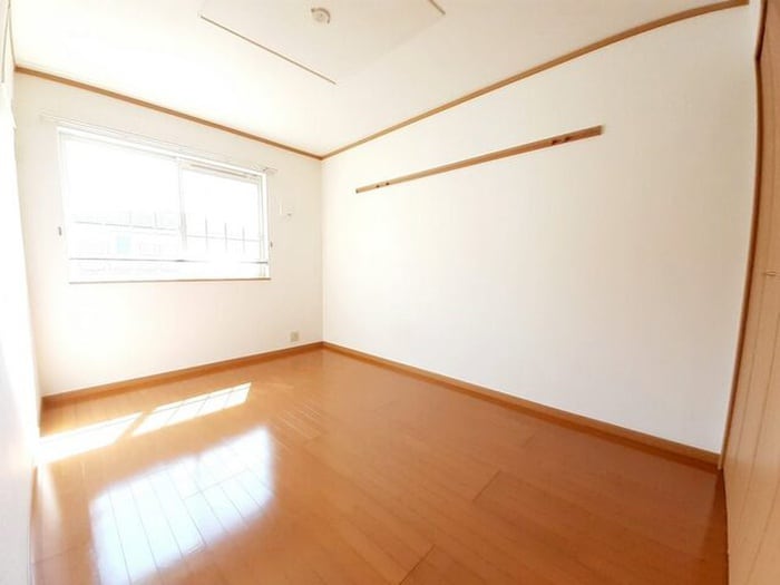 居室 ペンサミエントＣ