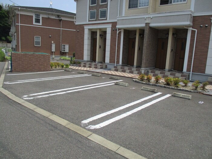 駐車場 グランディ－ル一番館