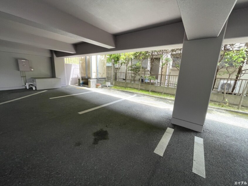 駐車場 ウイングス学園通りＳ館