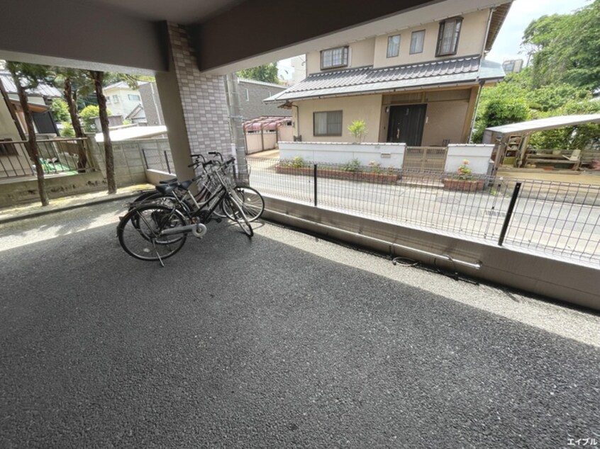 駐輪場 ウイングス学園通りＳ館