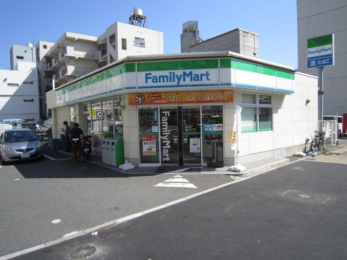 ファミリーマート(コンビニ)まで110m レジェンド紺屋町2