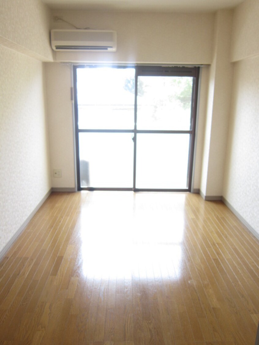 居室 コスモビレッジ