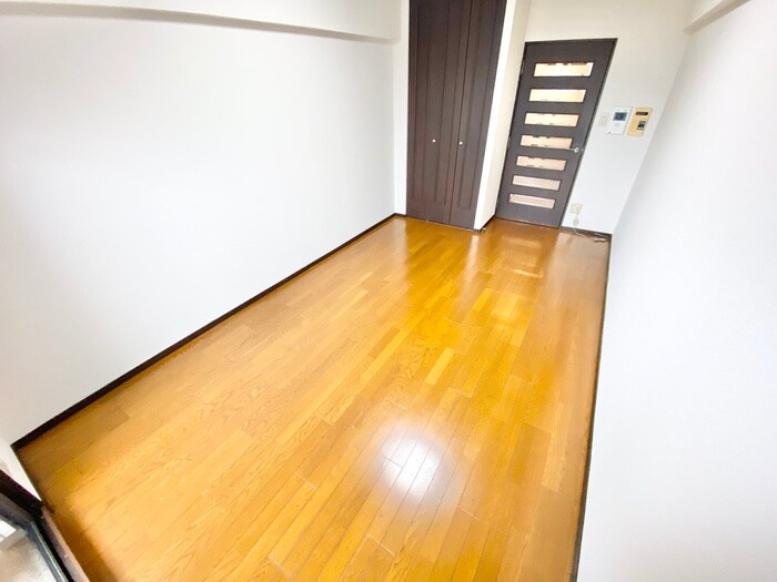 居室 ﾗｲｵﾝｽﾞﾏﾝｼｮﾝ皇后崎公園(1004)