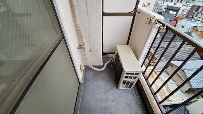 洗濯機置場 ベルガ清水