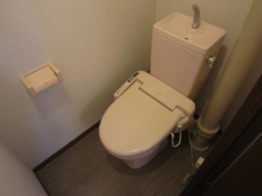 トイレ 高倉マンション