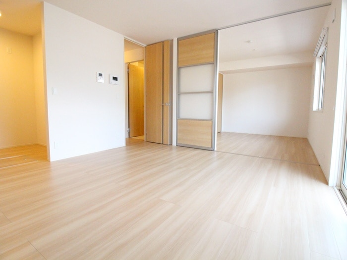 居室 Ｄ－ｒｏｏｍＫ＆Ｙ　穴生