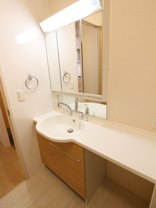 洗面 Ｄ－ｒｏｏｍＫ＆Ｙ　穴生