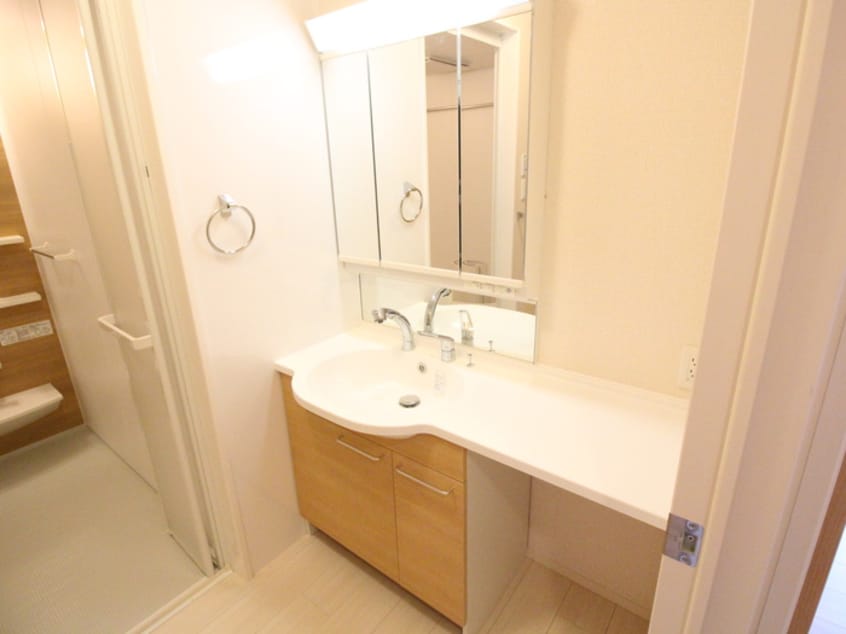 洗面 Ｄ－ｒｏｏｍＫ＆Ｙ　穴生