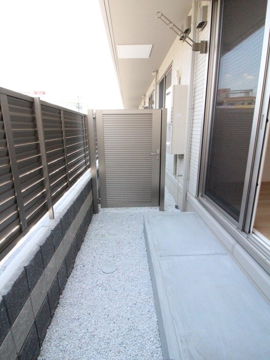 ベランダ・バルコニー Ｄ－ｒｏｏｍＫ＆Ｙ　穴生