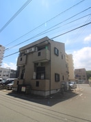 ピュア箱崎東七番館の外観