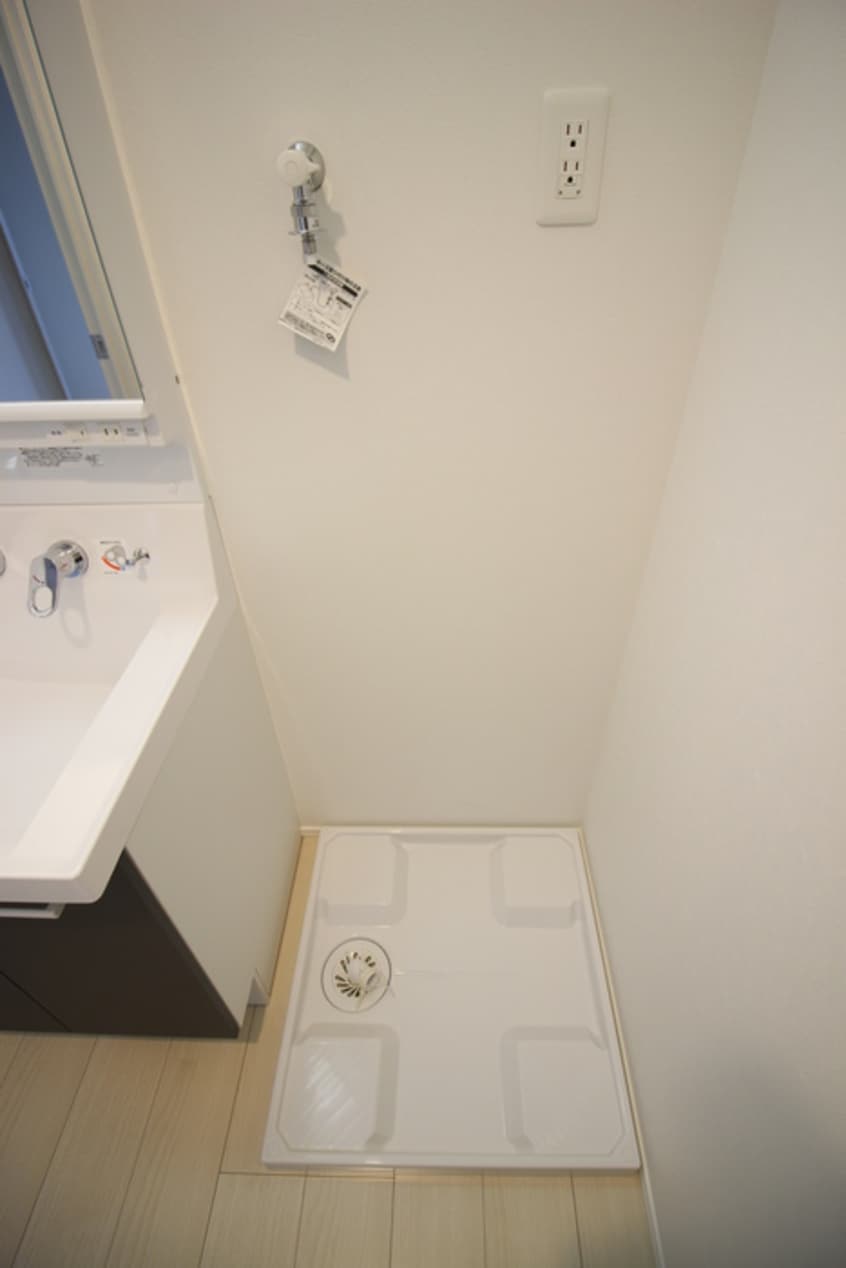 洗濯機置場 ｱｸﾀｽ博多ﾊﾟｰｸｼﾃｨ（1403）