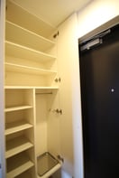 靴箱 ｱｸﾀｽ博多ﾊﾟｰｸｼﾃｨ（1403）