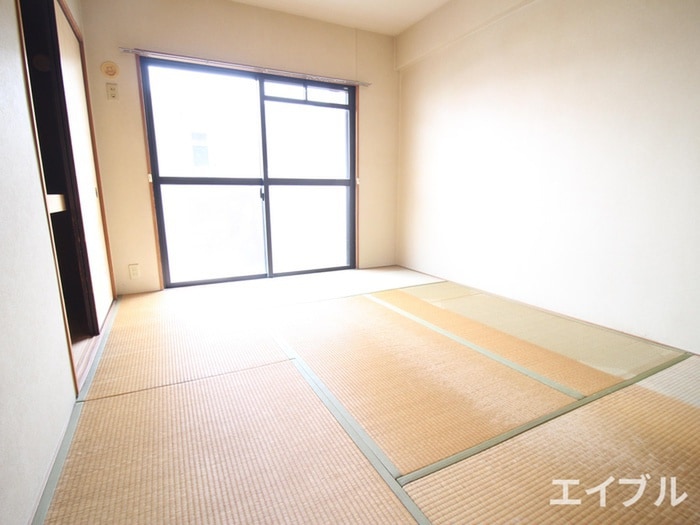 居室 ヴィルシーナ松嶋