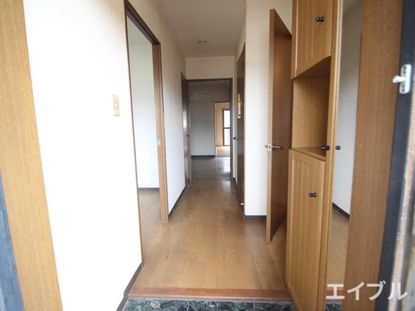 廊下 ヴィルシーナ松嶋