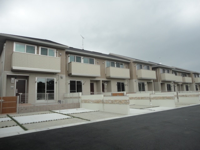 外観写真 Ｌｕｎａｒｅｓ・Ｆｕｊｉ　Ａ棟