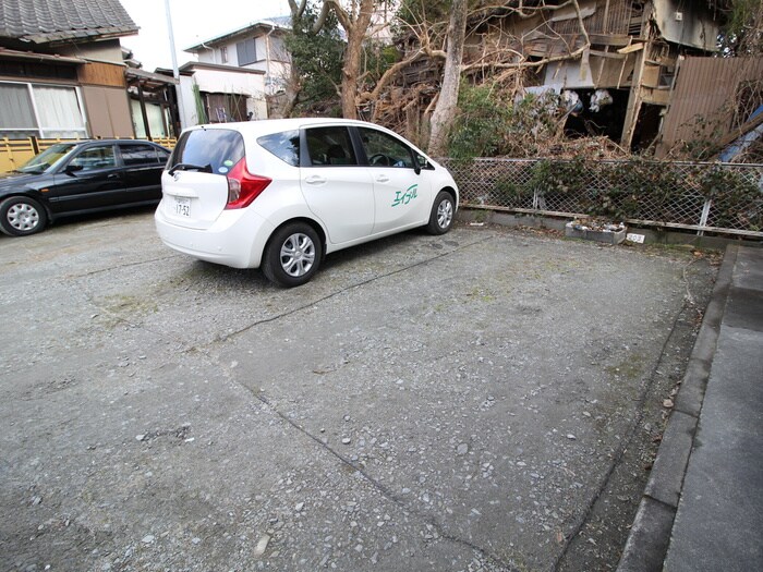 駐車場 レビュー壱番館