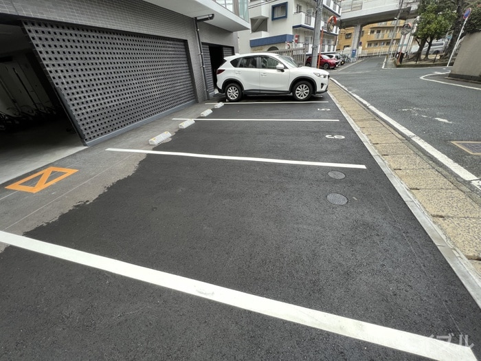 駐車場 アルファレガロ大橋