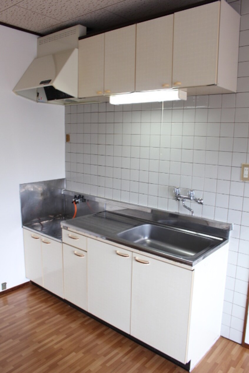 キッチン コーポラスホワイト