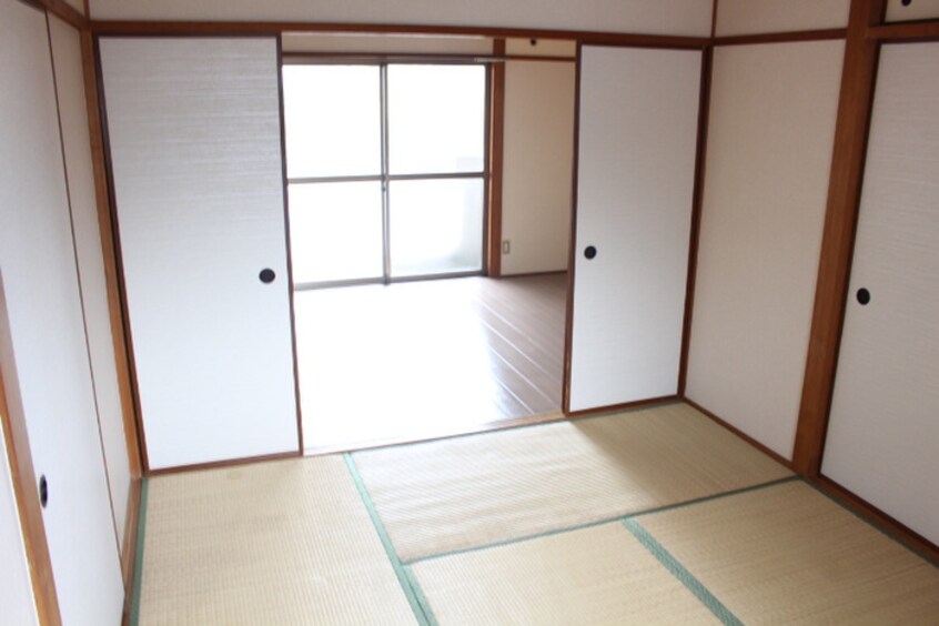 居室 コーポラスホワイト