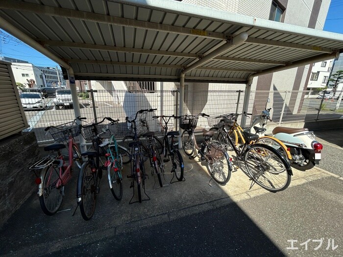 駐輪場 エルメゾン若久