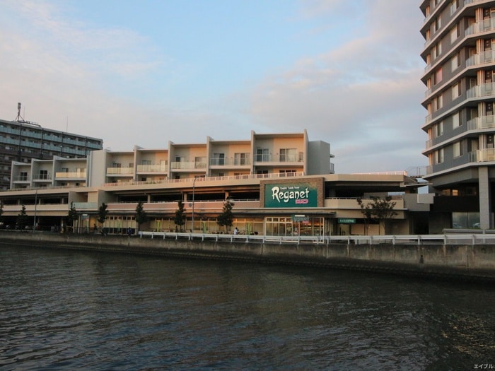 レガネット地行店(スーパー)まで450m MOANA