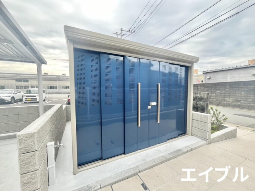 建物設備 グランド　ライン