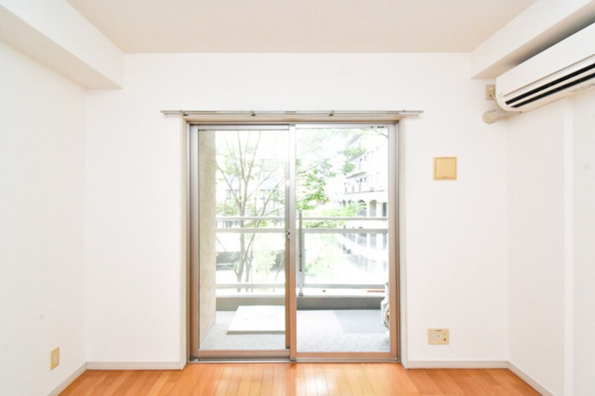 居室 サヴォイステディハウス（1003）