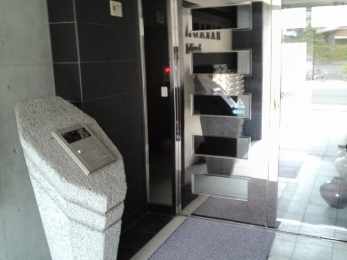 エントランス部分 原田ビル