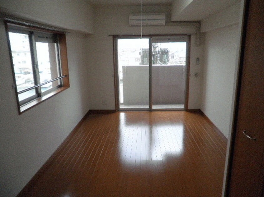 居室 ベイプレイス小倉