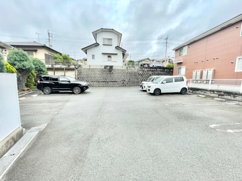 駐車場 ライフサニ－浅川Ｂ