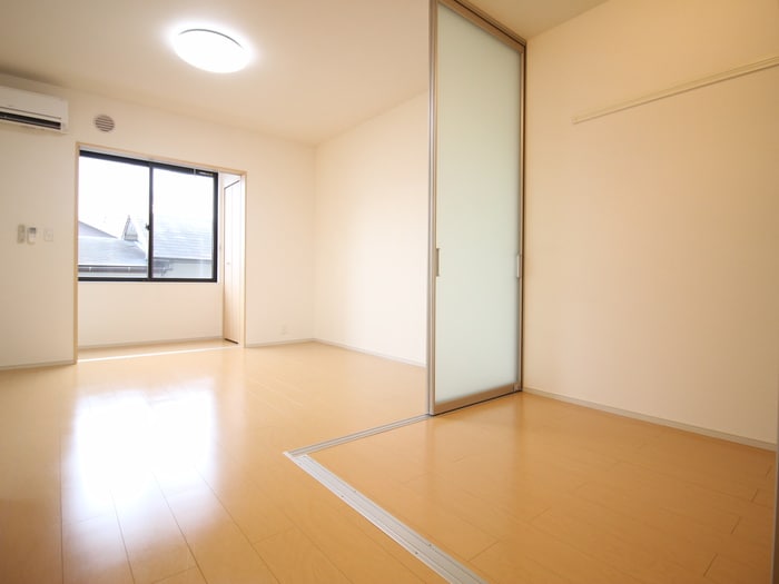 居室 アルカンシェル宰府