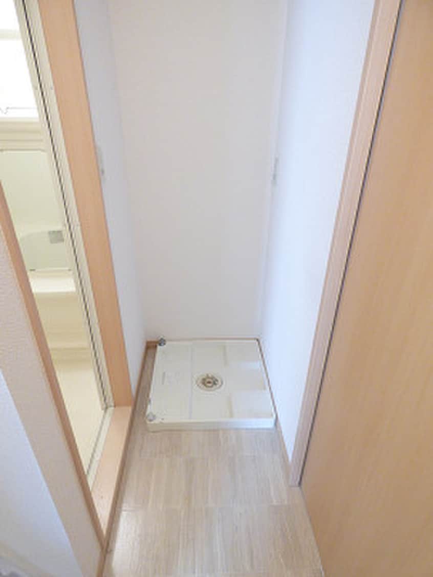 洗濯機置場 マキシム中津口