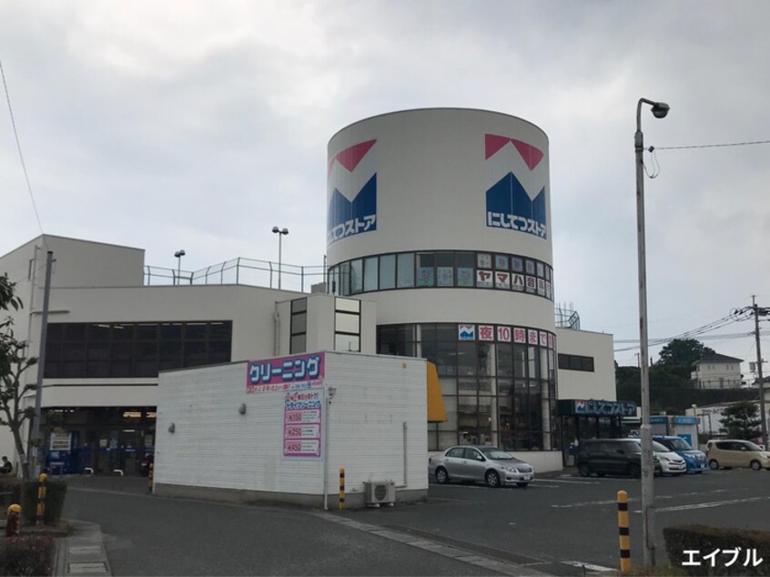 西鉄ストア(スーパー)まで900m ドリームパレス　B棟