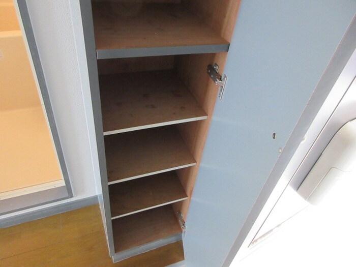 靴箱 ウイング奈多７