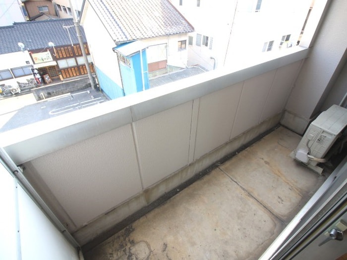 ベランダ・バルコニー Ｉ．Ｔ浅生ＢＬＤ