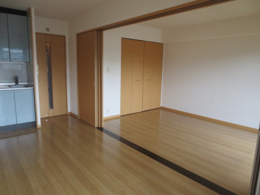 居室 エクセル七隈
