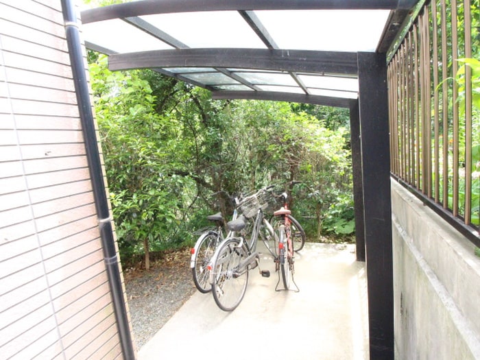 駐輪場 メリ－ジュ和白丘