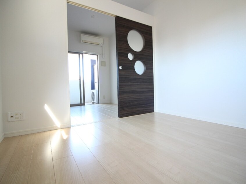 居室 ｴﾝｸﾚｽﾄ渡辺通Ⅱ(1401)