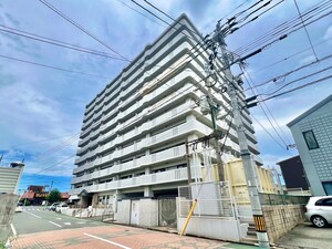 ﾗｲｵﾝｽﾞﾏﾝｼｮﾝ皇后崎公園(303)