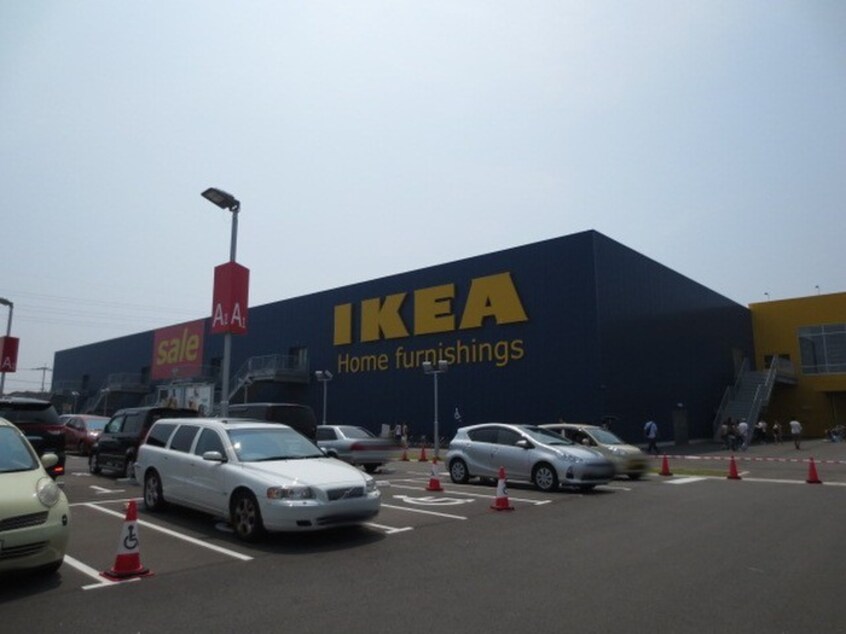 ＩＫＥＡ(電気量販店/ホームセンター)まで650m コリーナベルデⅠ