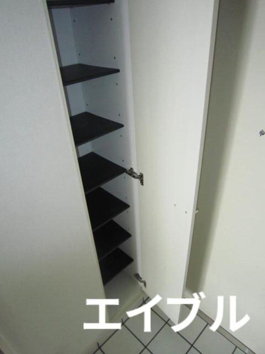靴箱 リフェスタ渡辺通