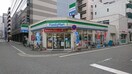 ファミリーマート博多明治公園店(コンビニ)まで180m エンクレスト博多駅前Ⅲ（1208）