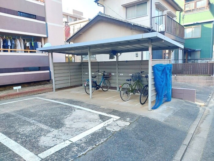 駐輪場 カーサ沖台