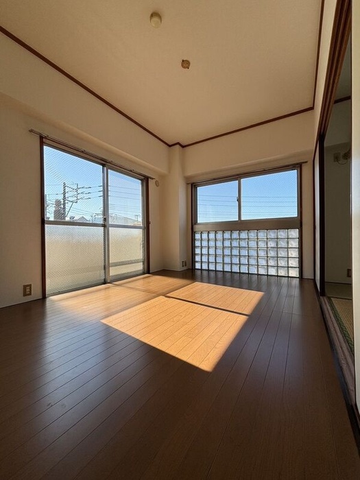 居室 友泉丸一ビル