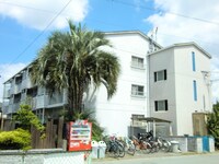 神代ハイツ