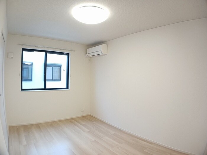 居室 ロータス北泉3